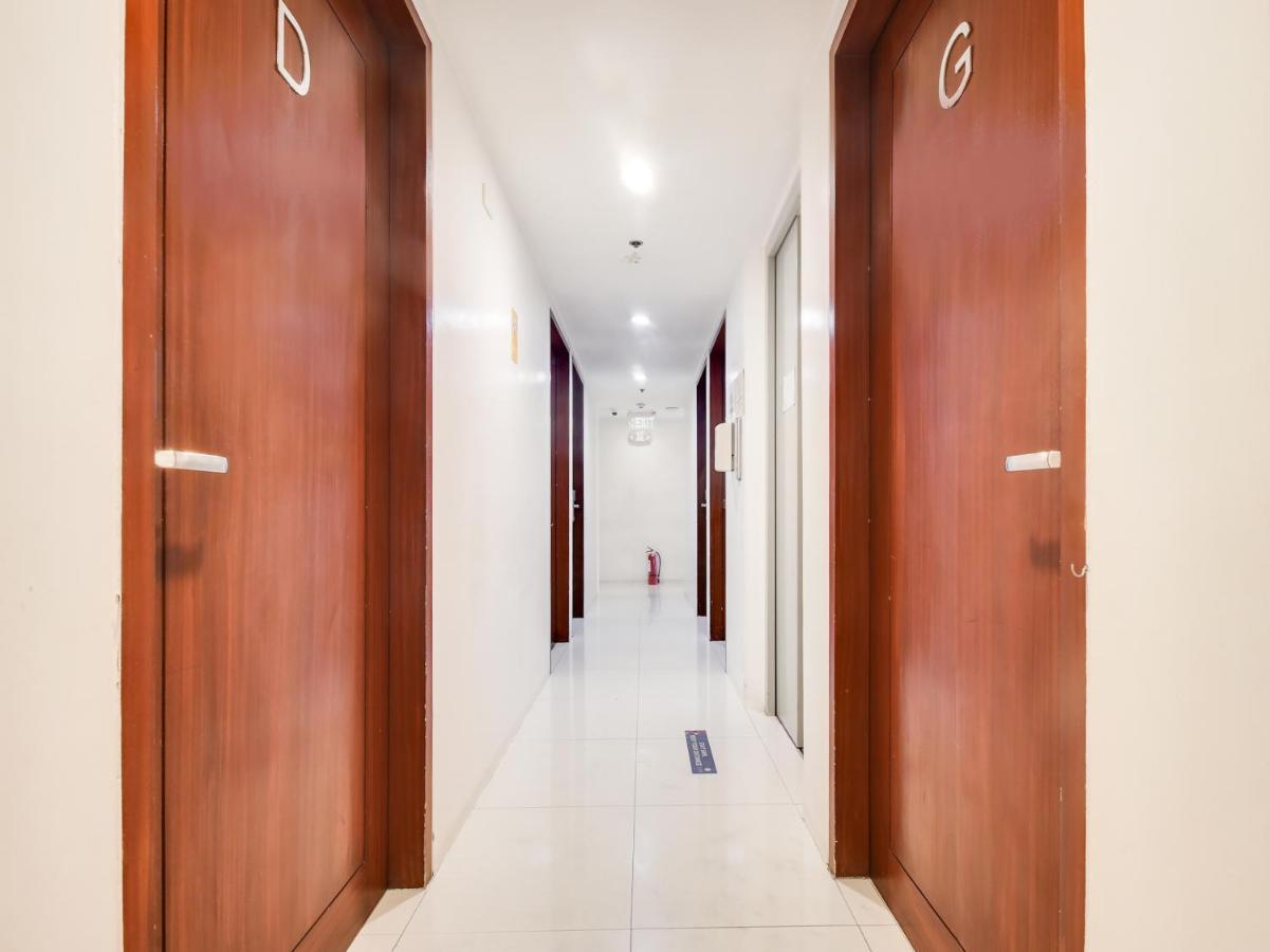 Oyo 893 Dian Suites Makati Manila Exterior photo