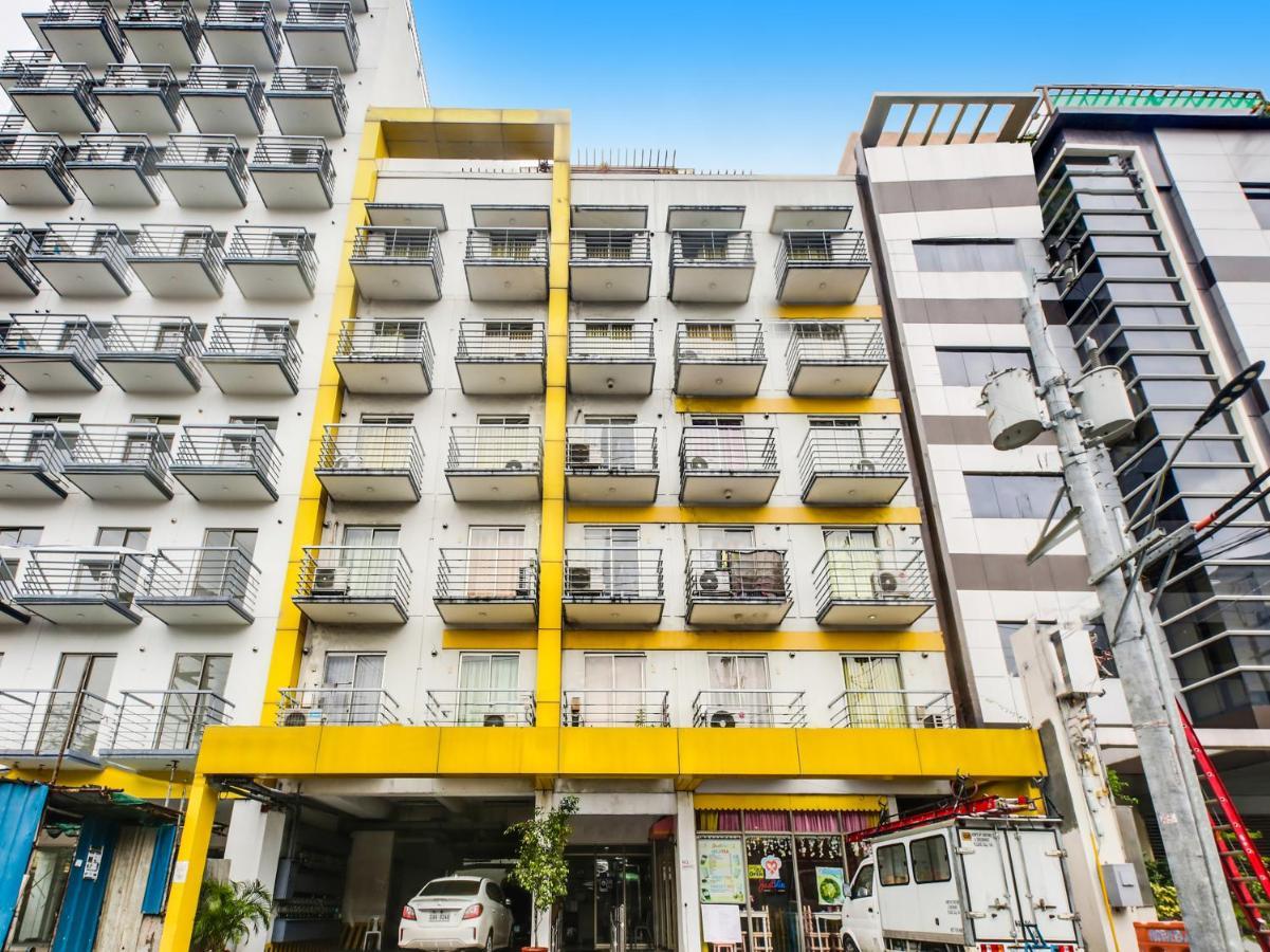 Oyo 893 Dian Suites Makati Manila Exterior photo